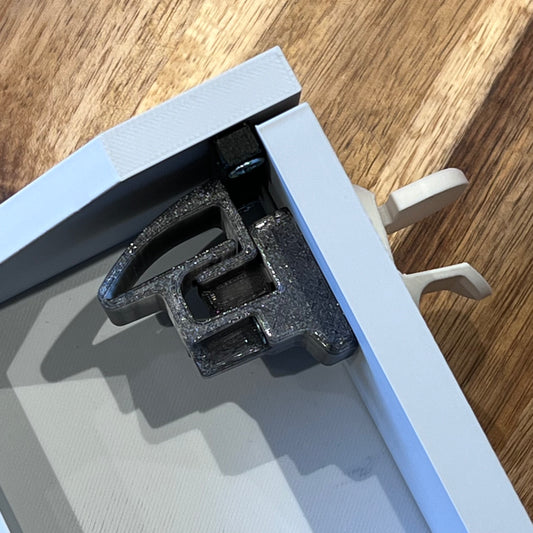 Loquet à verrouillage automatique pour parois fines (5/10mm) - 3DVanMaker