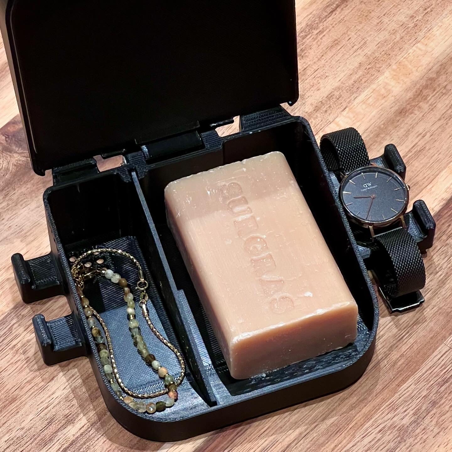 Support aimanté de douche extérieur pour savon, bijoux, montre, rasoir pour van - 3DVanMaker