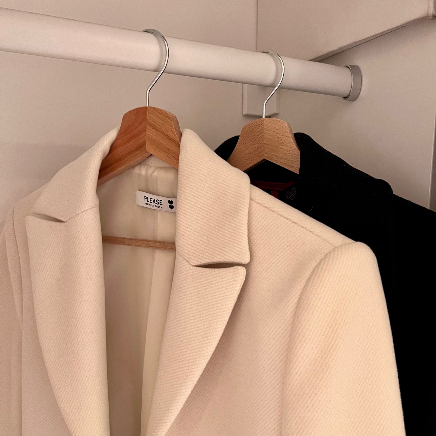 Cintre pliable compact pour camping-car / van - 3DVanMaker