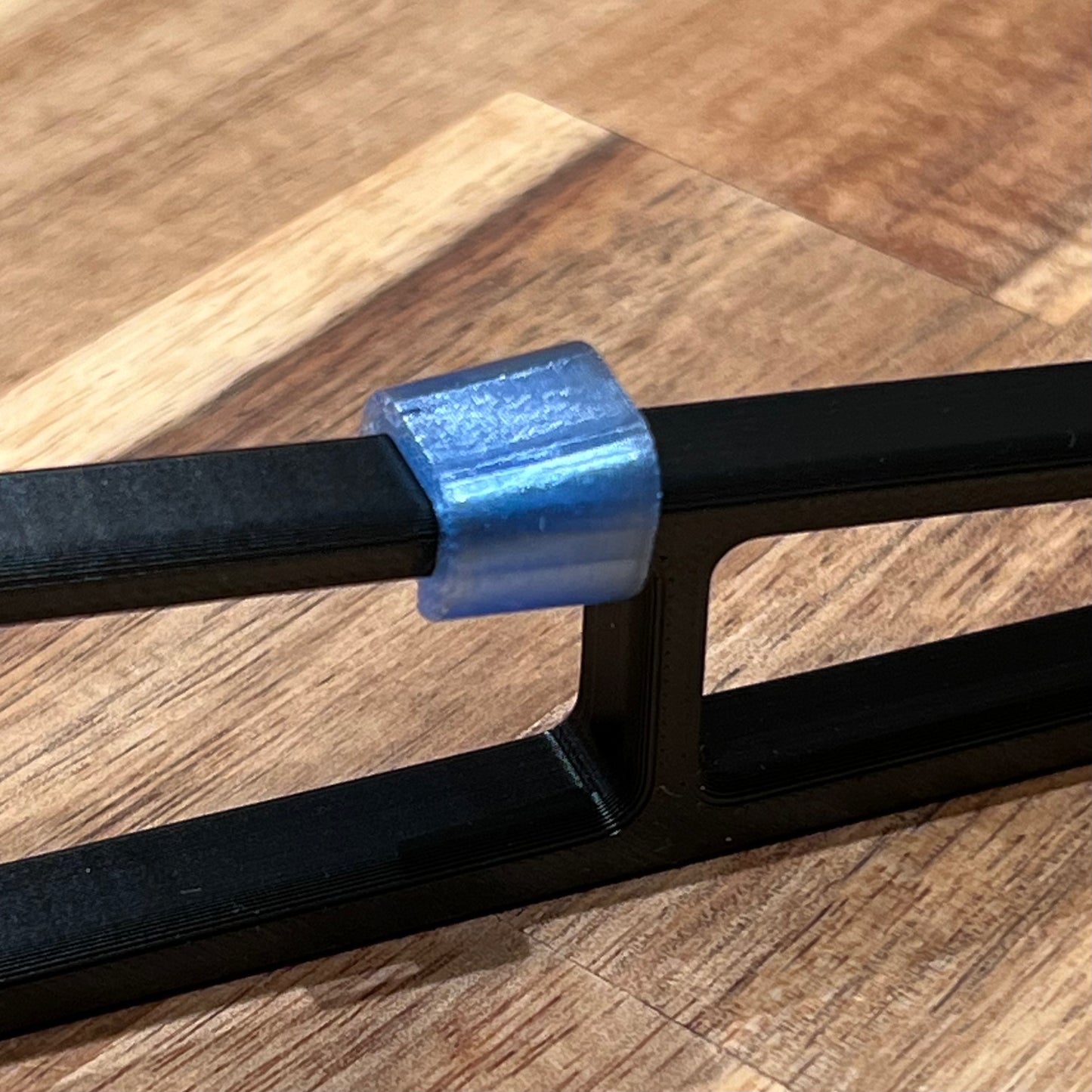 Cintre pliable compact pour camping-car / van - 3DVanMaker