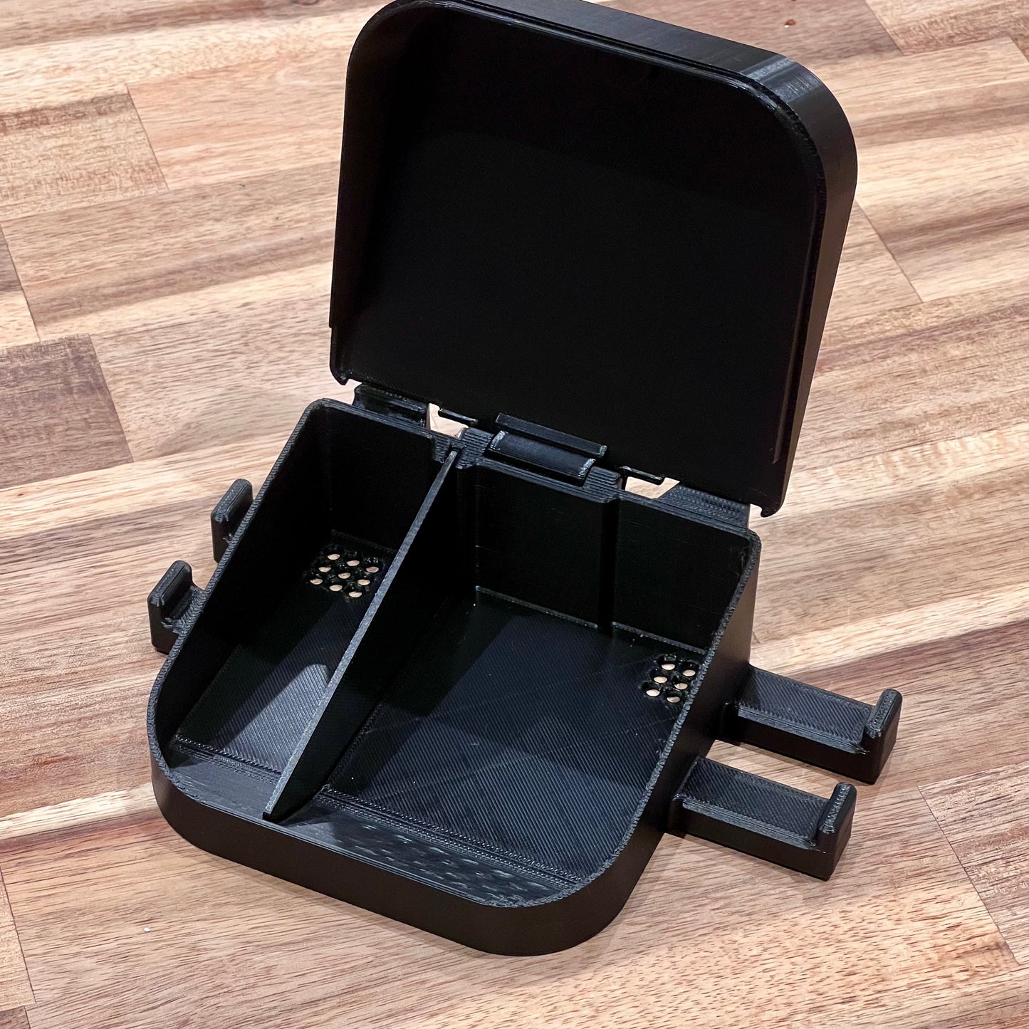 Support aimanté de douche extérieur pour savon, bijoux, montre, rasoir pour van - 3DVanMaker