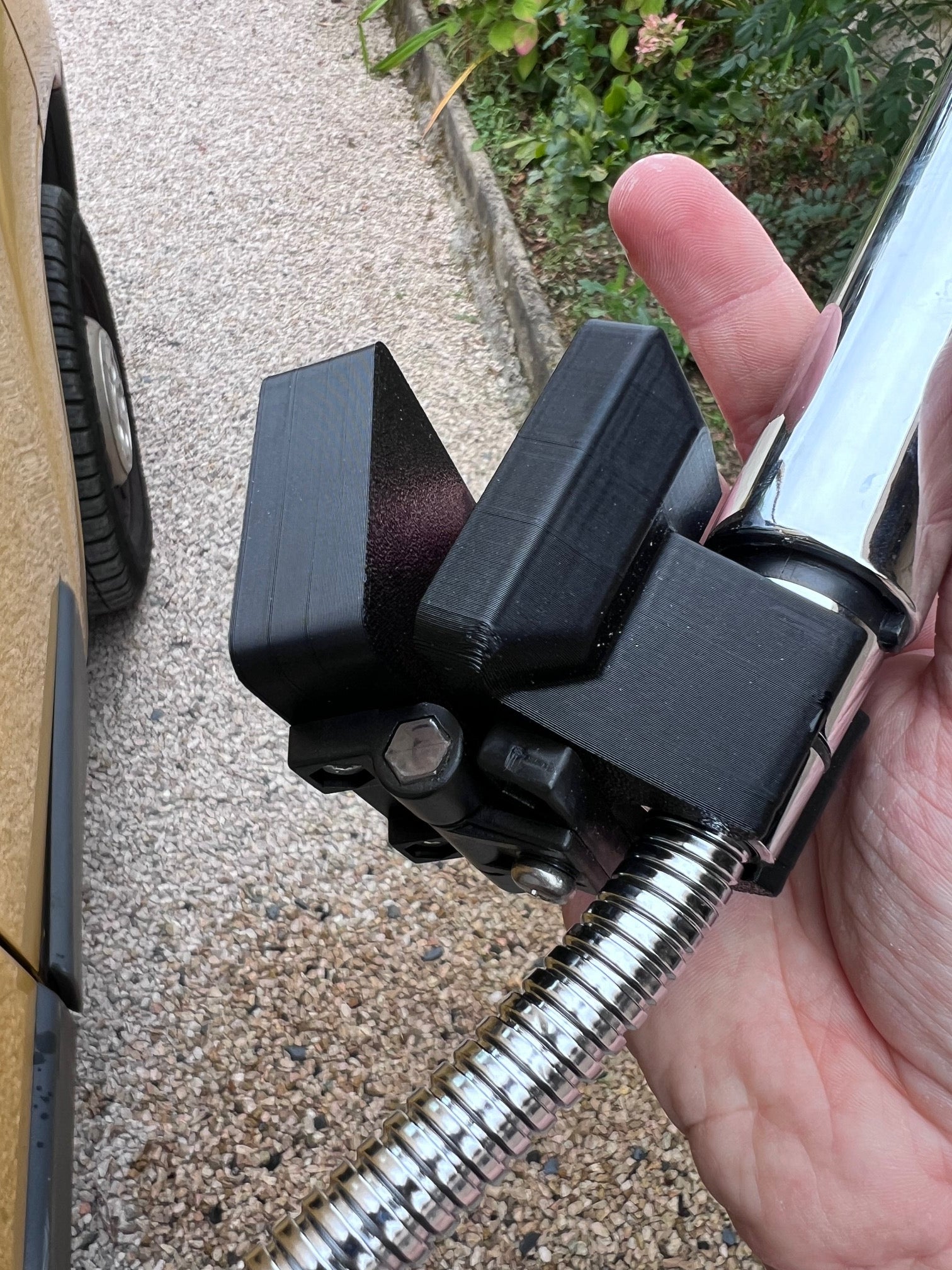 Support pommeau de douche van / camping-car aimanté et réglable - 3DVanMaker