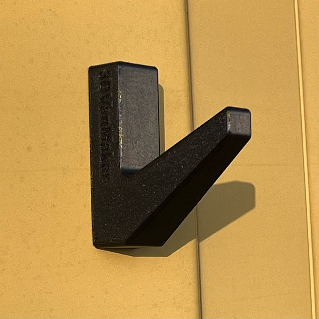 Crochet aimanté pour combinaison, serviette - 3DVanMaker